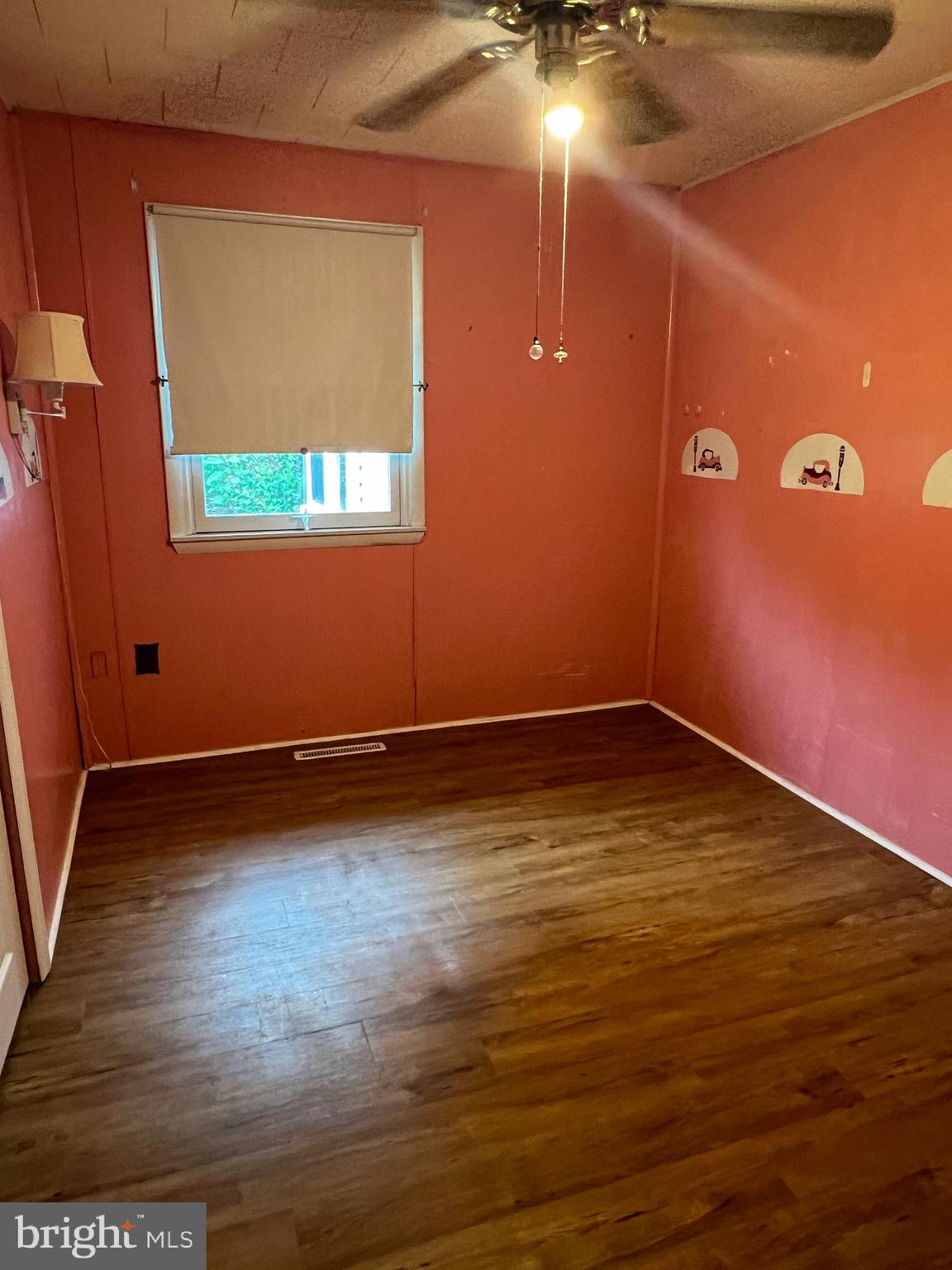 44 Midway Lane Bellmawr, NJ 08031 - Photo 20 of 28 a view of a room with wooden floor