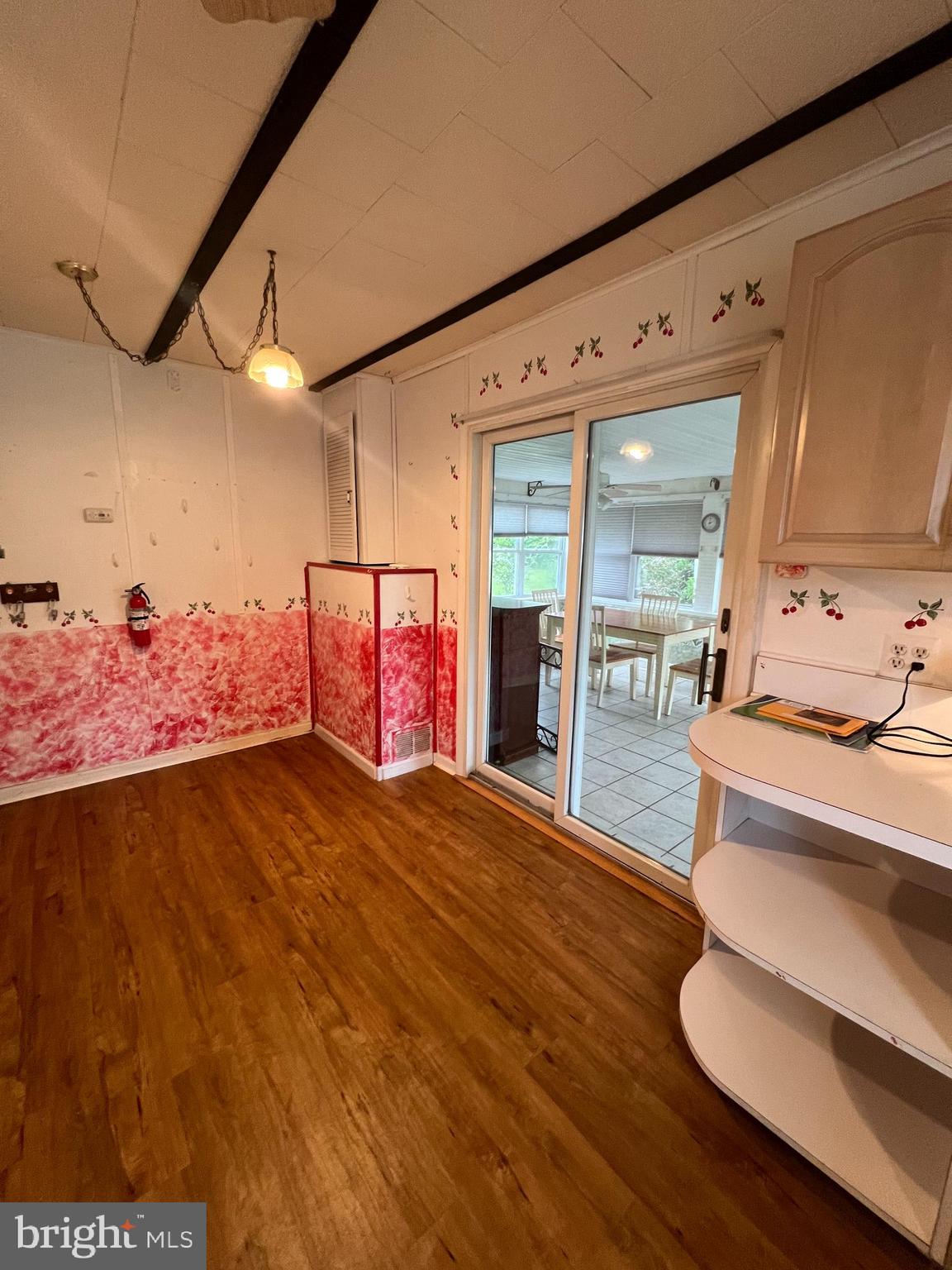 44 Midway Lane Bellmawr, NJ 08031 - Photo 5 of 28 a room with wooden floor and furniture