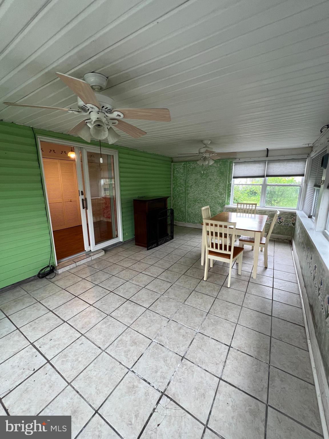 44 Midway Lane Bellmawr, NJ 08031 - Photo 9 of 28 a view of a dining room with furniture