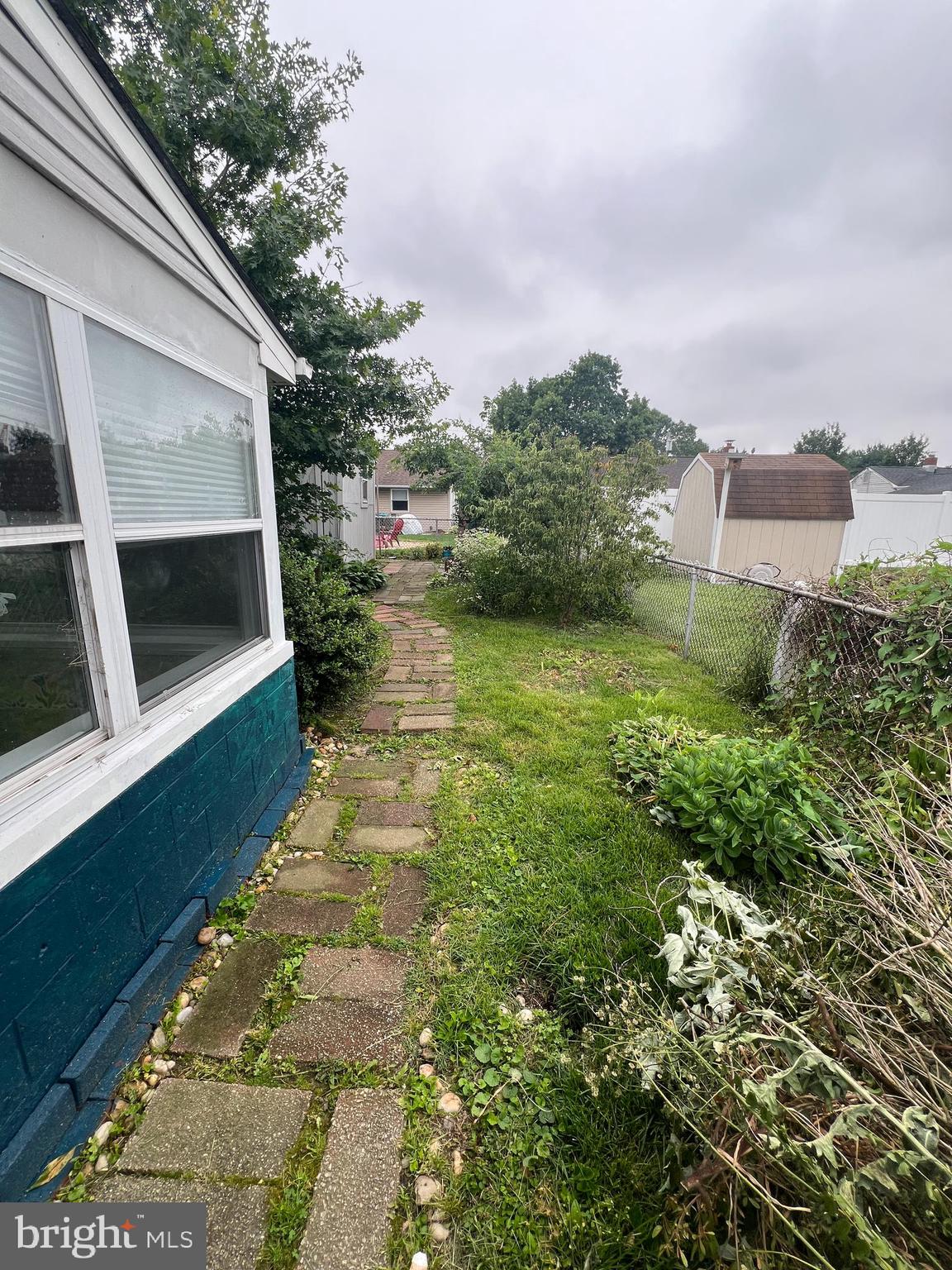 44 Midway Lane Bellmawr, NJ 08031 - Photo 10 of 28 a balcony with view of lake