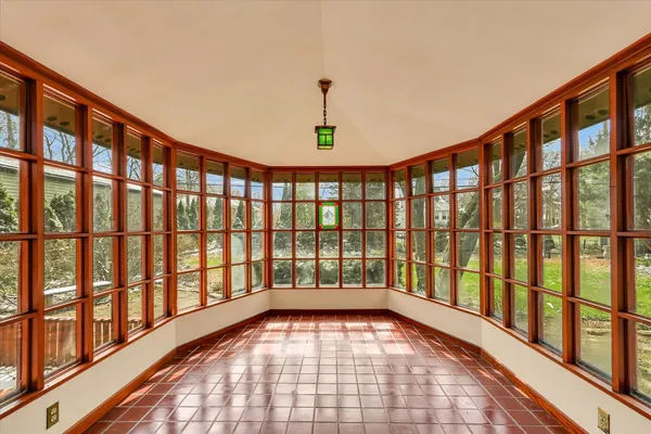 $295,000 | 1003 West Church Street, Champaign, IL 61821