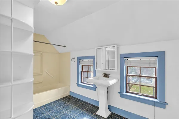 $295,000 | 1003 West Church Street, Champaign, IL 61821
