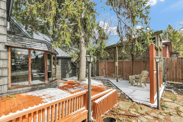 $295,000 | 1003 West Church Street, Champaign, IL 61821