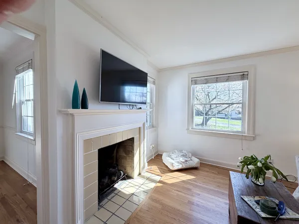 $3,000 | 1918 Wildwood Avenue, Nashville, TN 37212