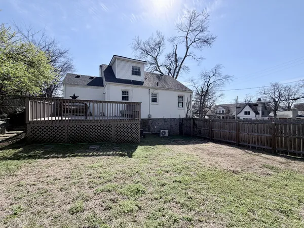 $3,000 | 1918 Wildwood Avenue, Nashville, TN 37212