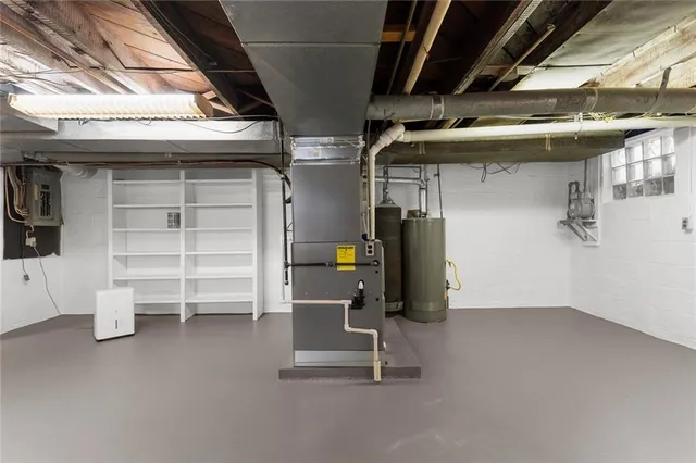 $240,000 | 841 Highland Road, Sharon, PA 16146