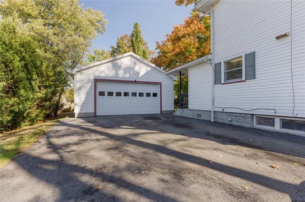 $234,999 | 841 Highland Road, Sharon, PA 16146