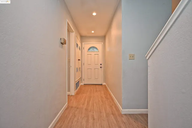 $500,000 | 648 Fig Tree Lane, Martinez, CA 94553