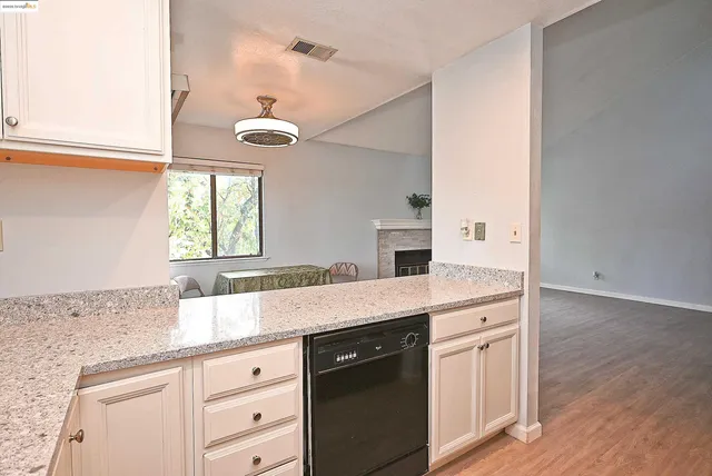 $500,000 | 648 Fig Tree Lane, Martinez, CA 94553