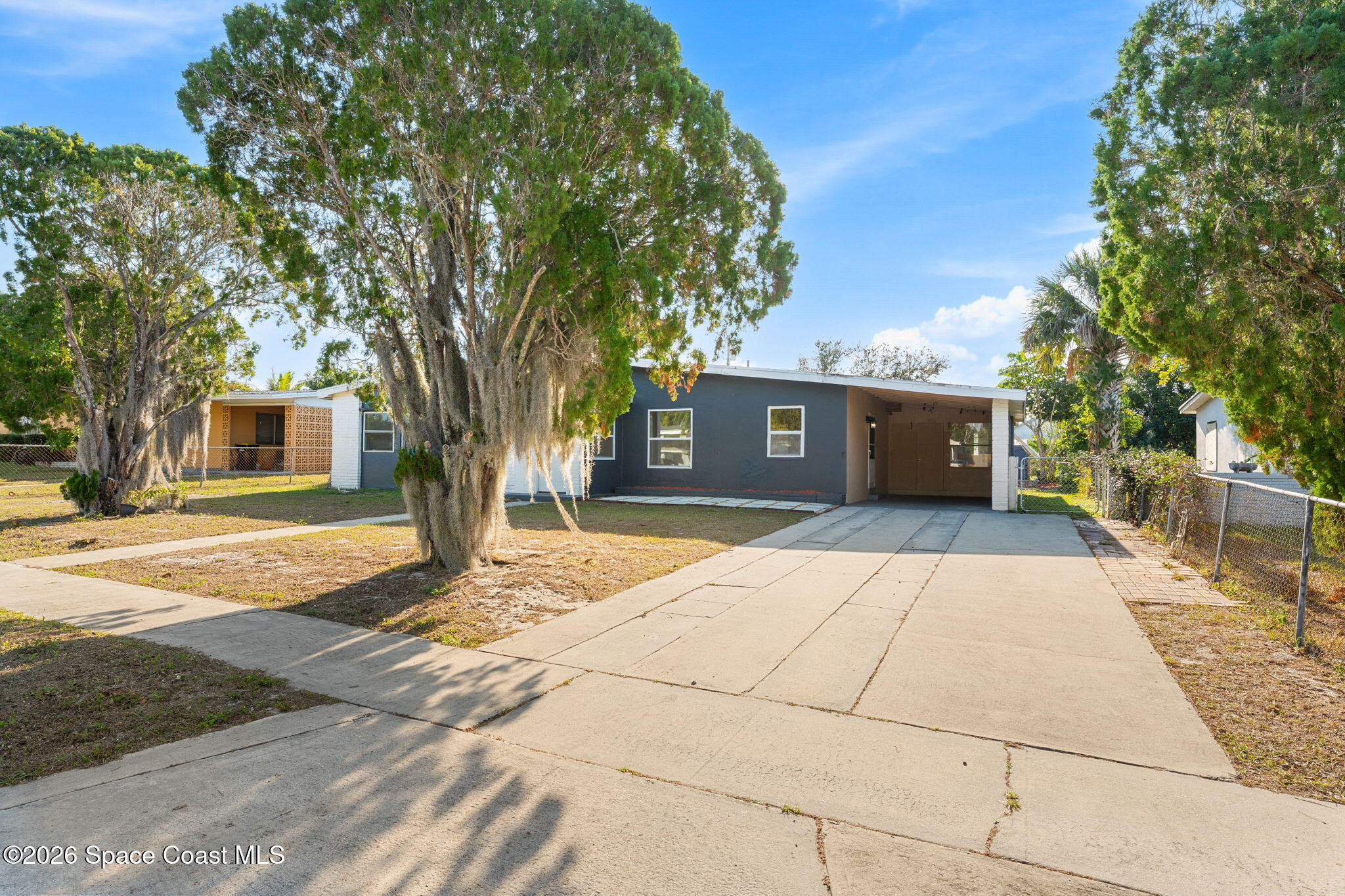 1049 Cabot Drive Northeast Palm Bay, FL 32905 - Photo 3 of 43 DSC09291
