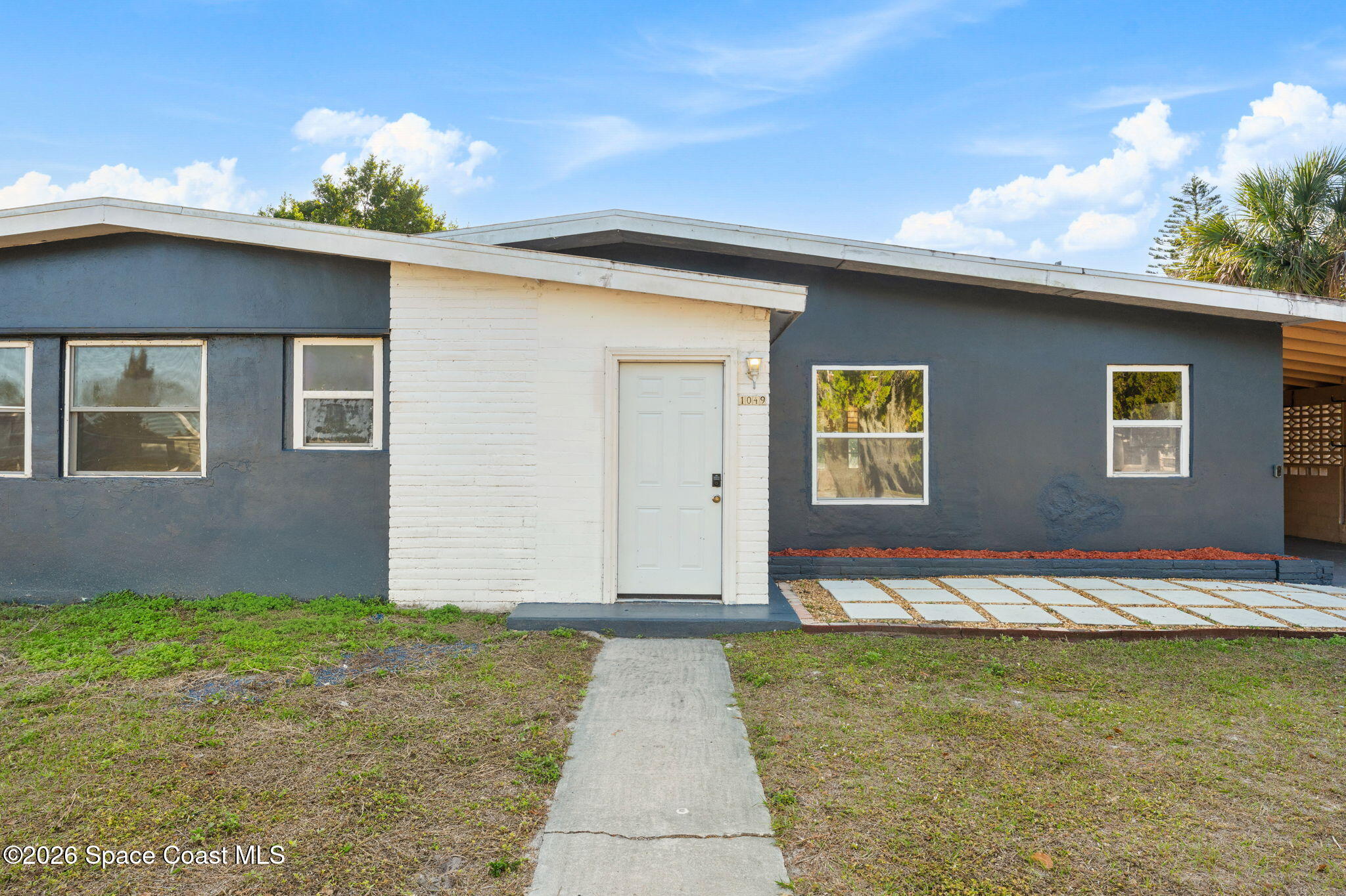 1049 Cabot Drive Northeast Palm Bay, FL 32905 - Photo 4 of 43 DSC09308