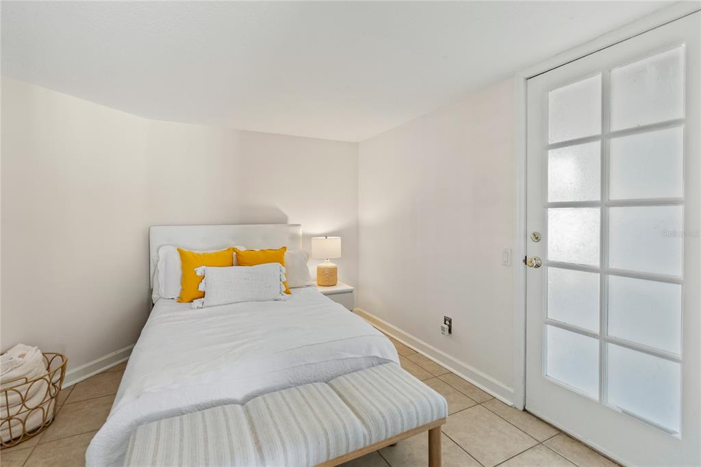 861 Nectar Road Venice, FL 34293 - Photo 35 of 75 a bedroom with a bed and window