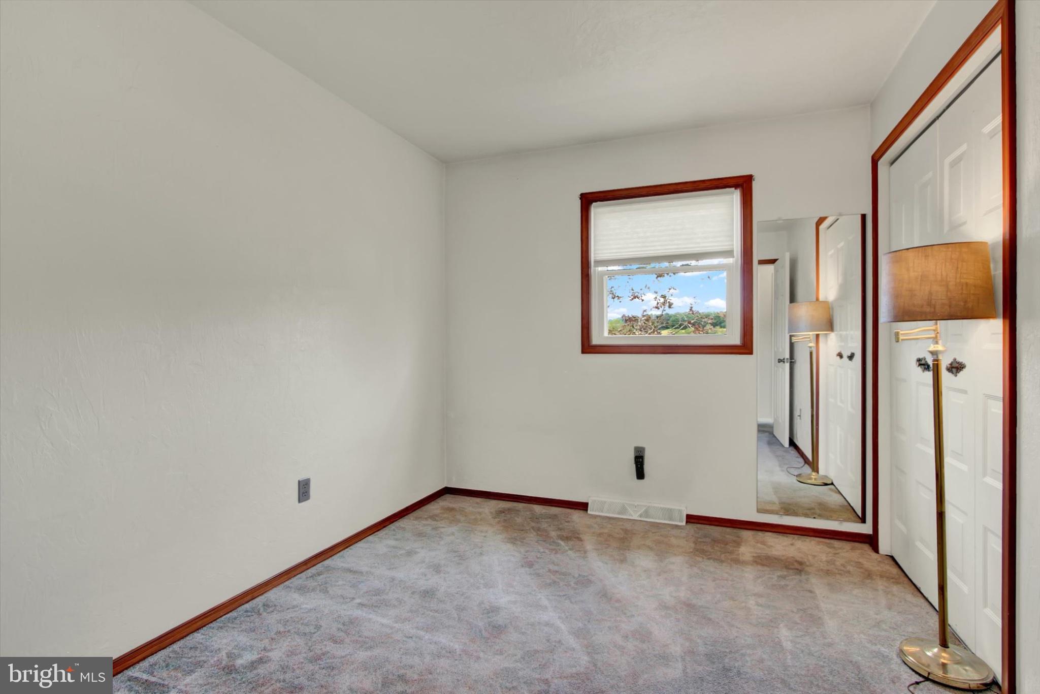 1127 Canadochly Road York, PA 17406 - Photo 13 of 28 Gallery Image 13