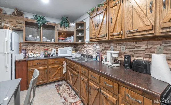 $225,000 | 19564 Highway 28, Dixon, MO 65459