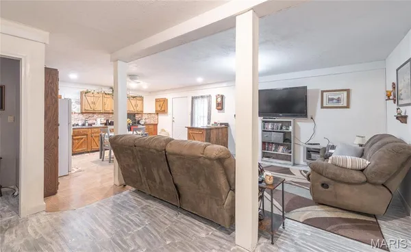 $225,000 | 19564 Highway 28, Dixon, MO 65459
