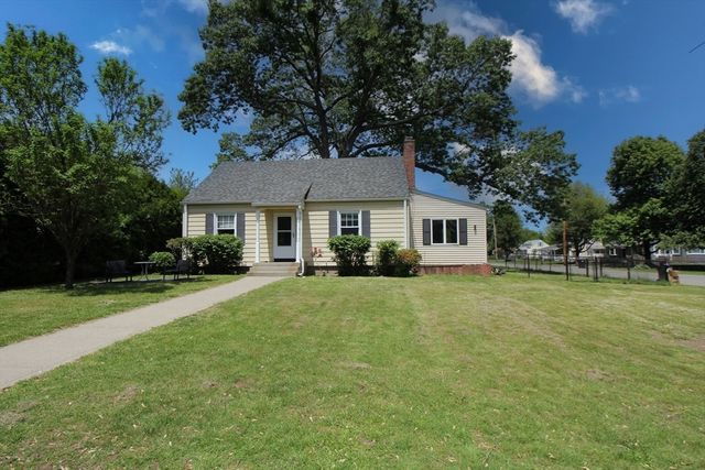 $265,000 | 1 Stratford Road, Holyoke, MA 01040