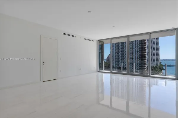 a close view of sink and tap