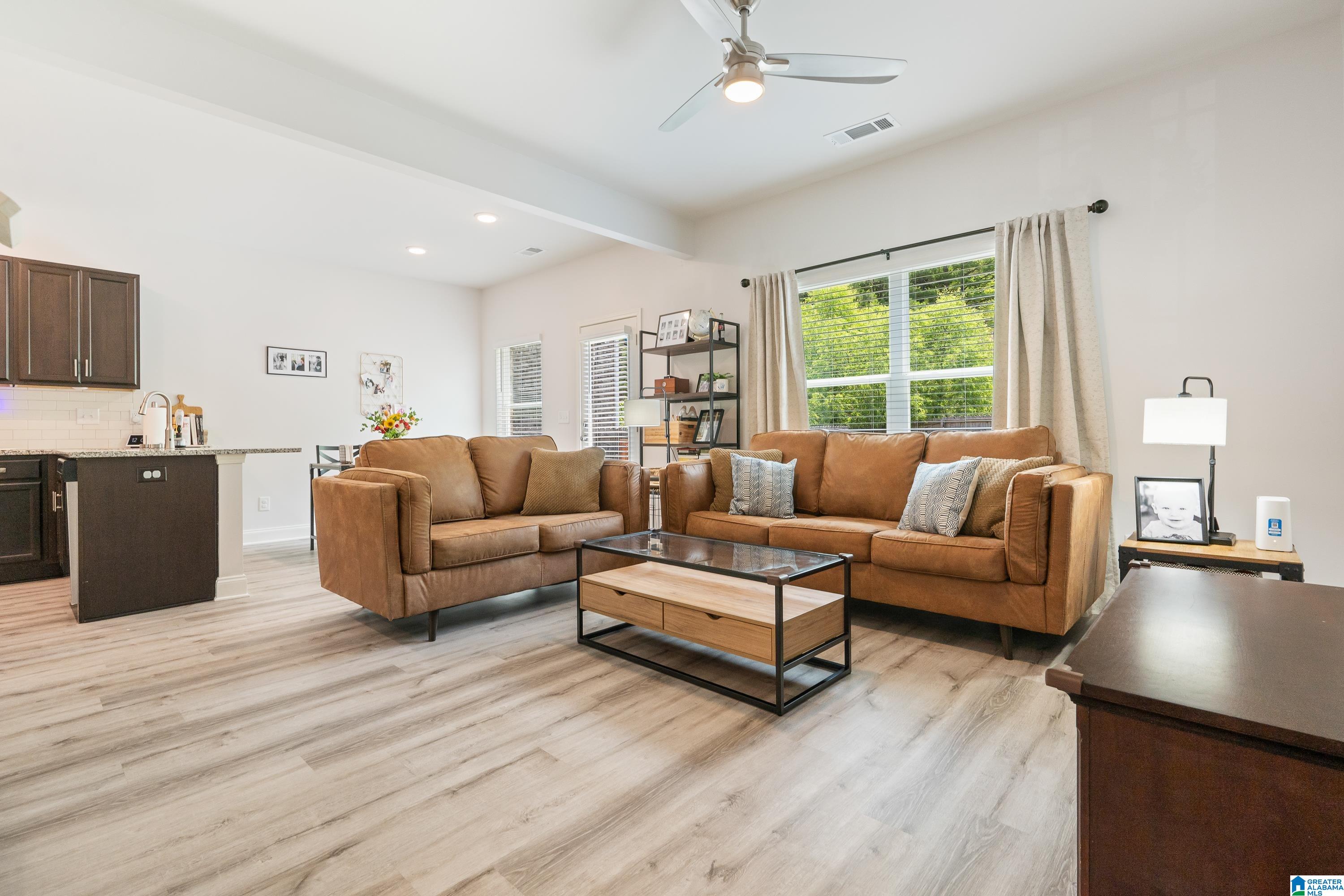 5448 Park Side Road Birmingham, AL 35244 - Photo 4 of 44
