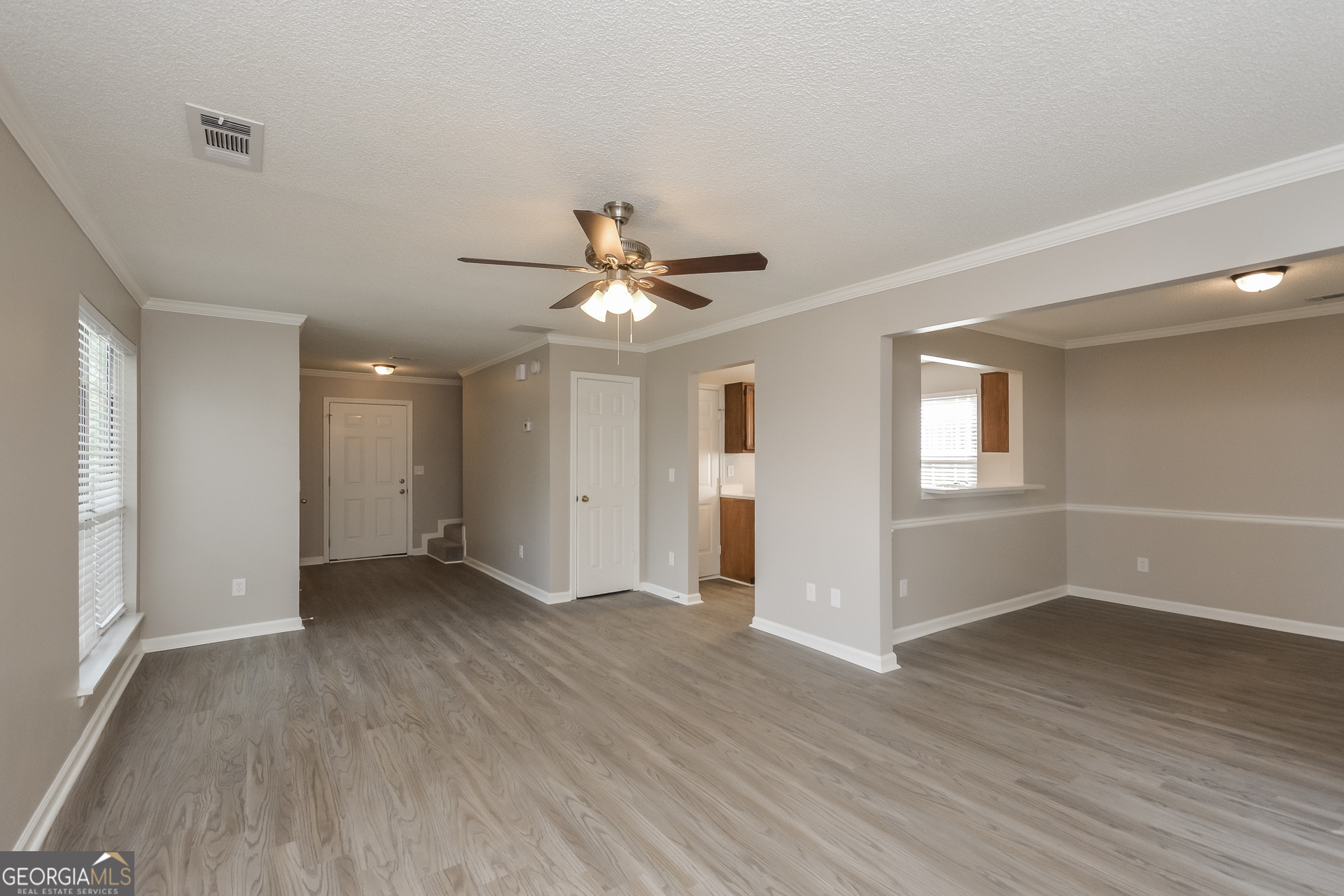 3780 Wesley View Decatur, GA 30034 - Photo 4 of 17