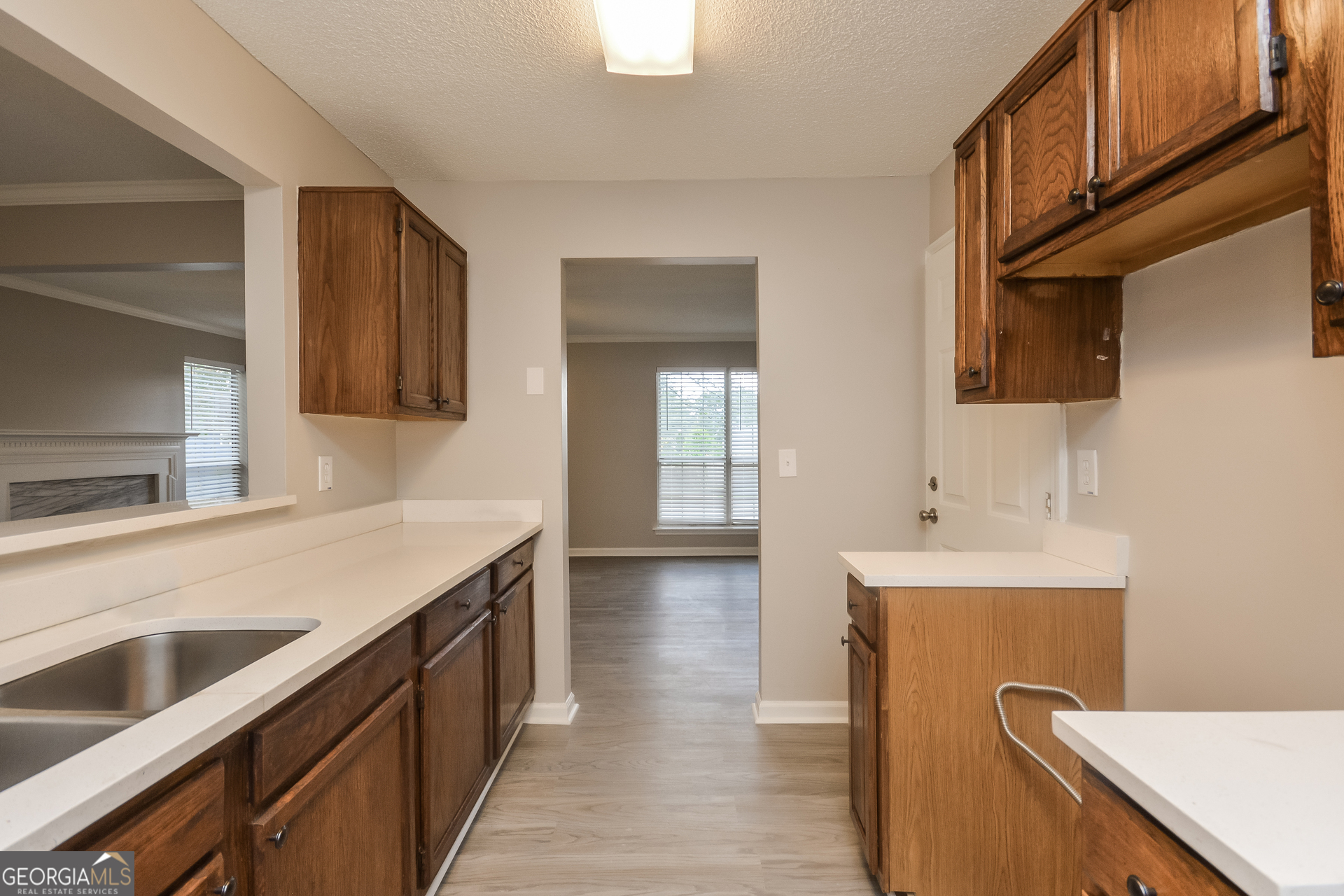 3780 Wesley View Decatur, GA 30034 - Photo 8 of 17