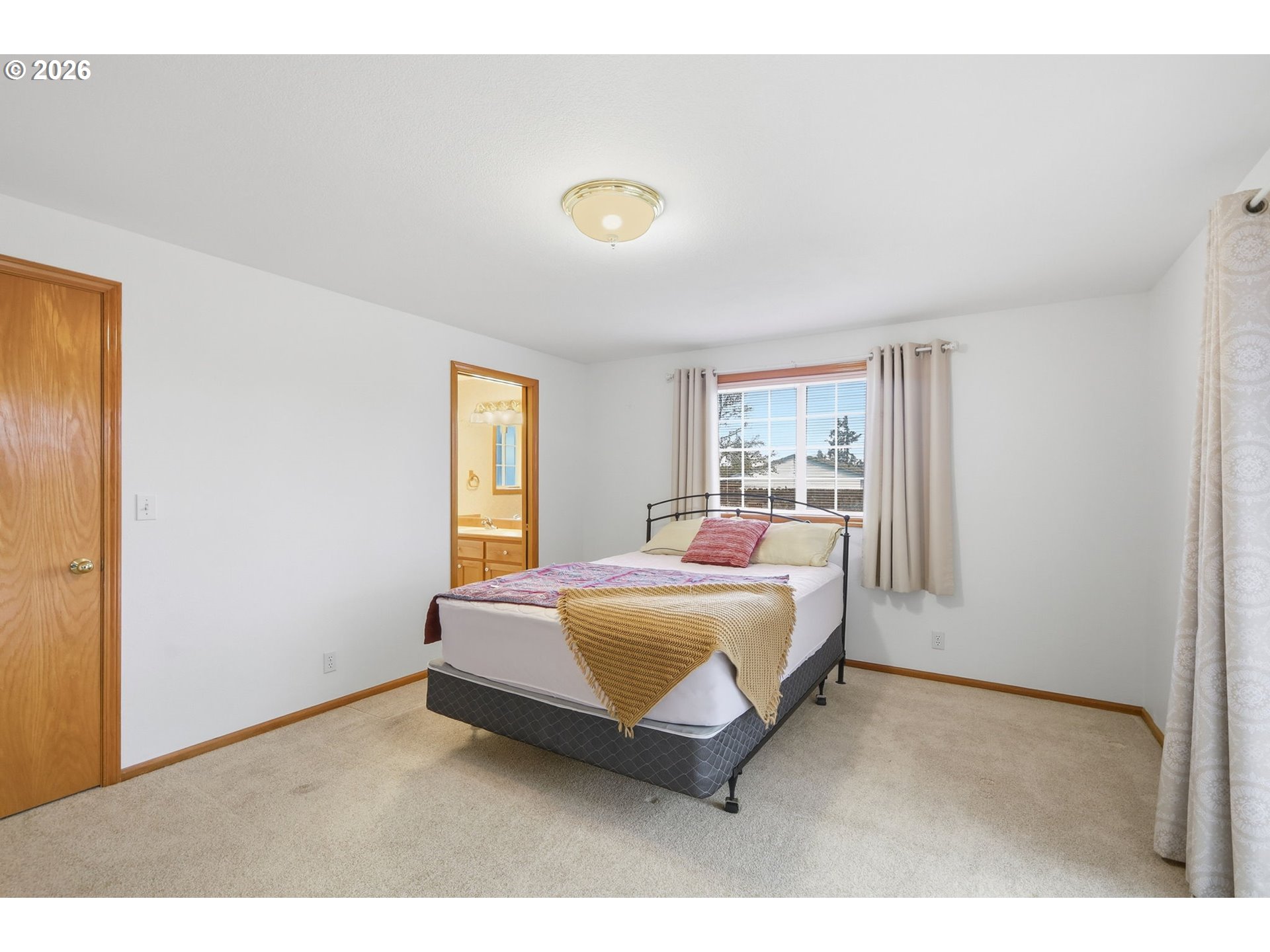 2337 Loch Drive Springfield, OR 97477 - Photo 18 of 35