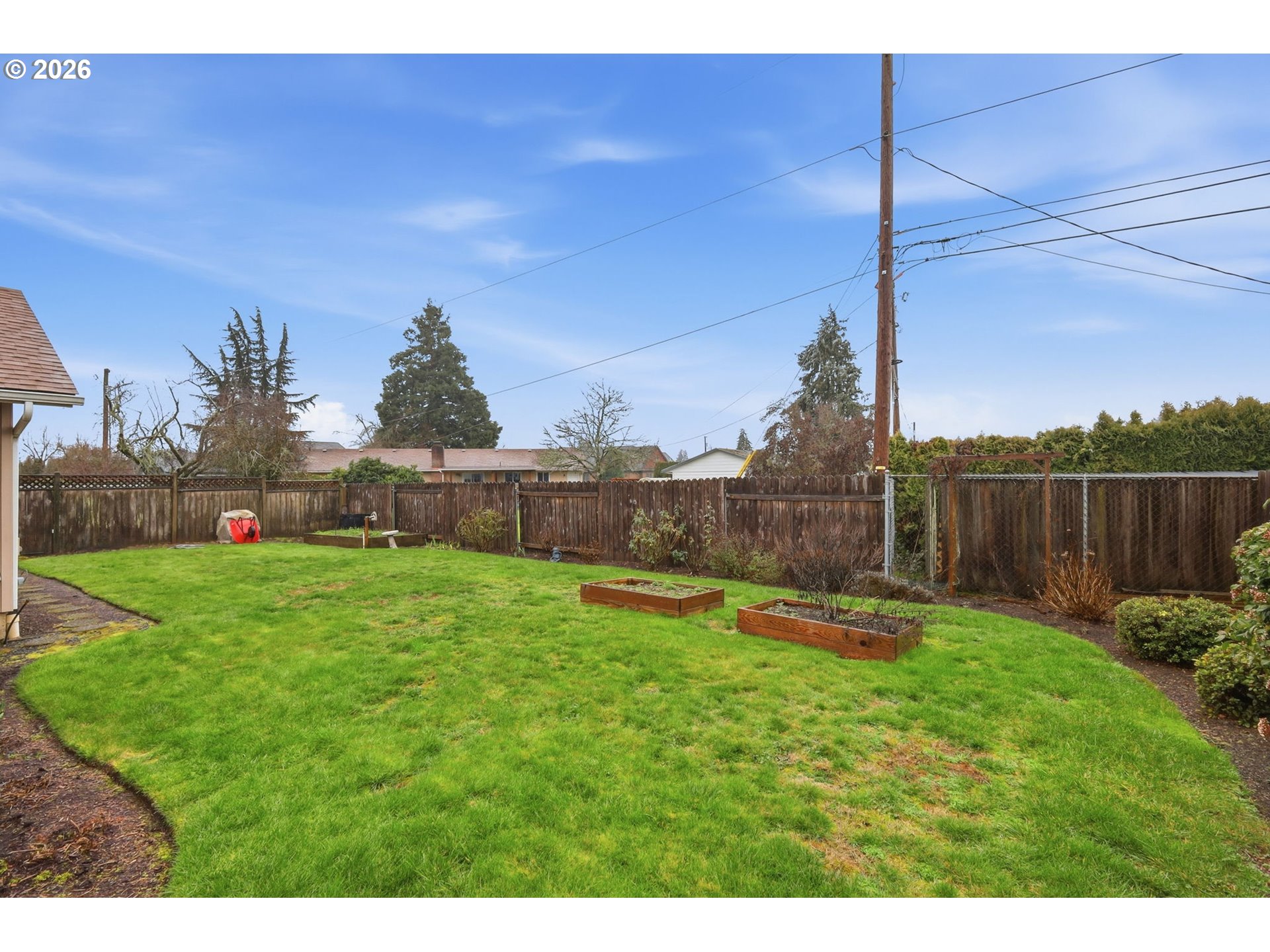 2337 Loch Drive Springfield, OR 97477 - Photo 26 of 35