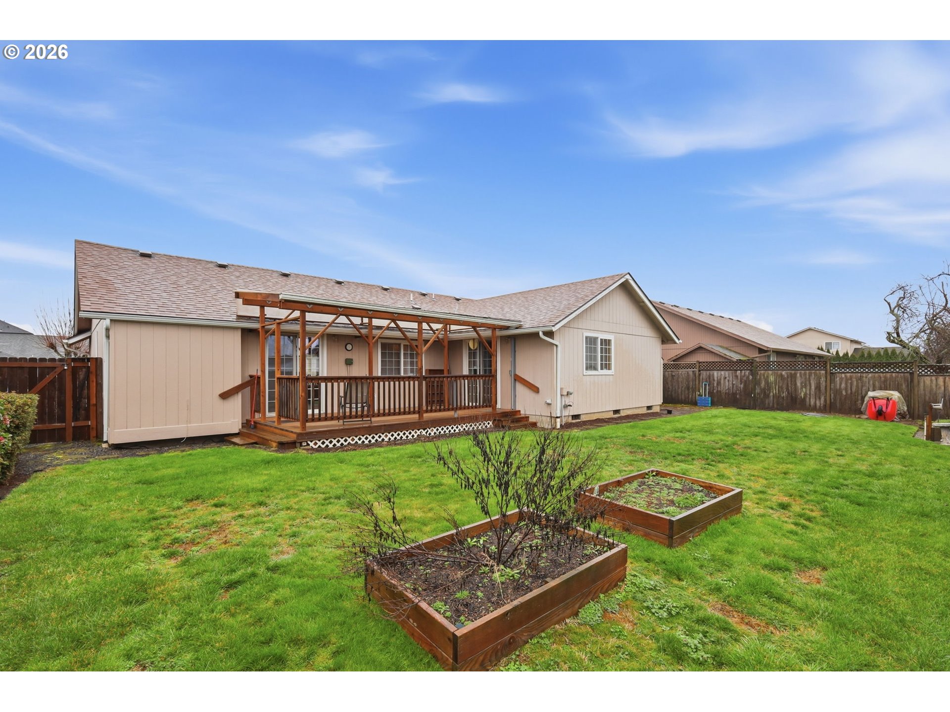 2337 Loch Drive Springfield, OR 97477 - Photo 27 of 35