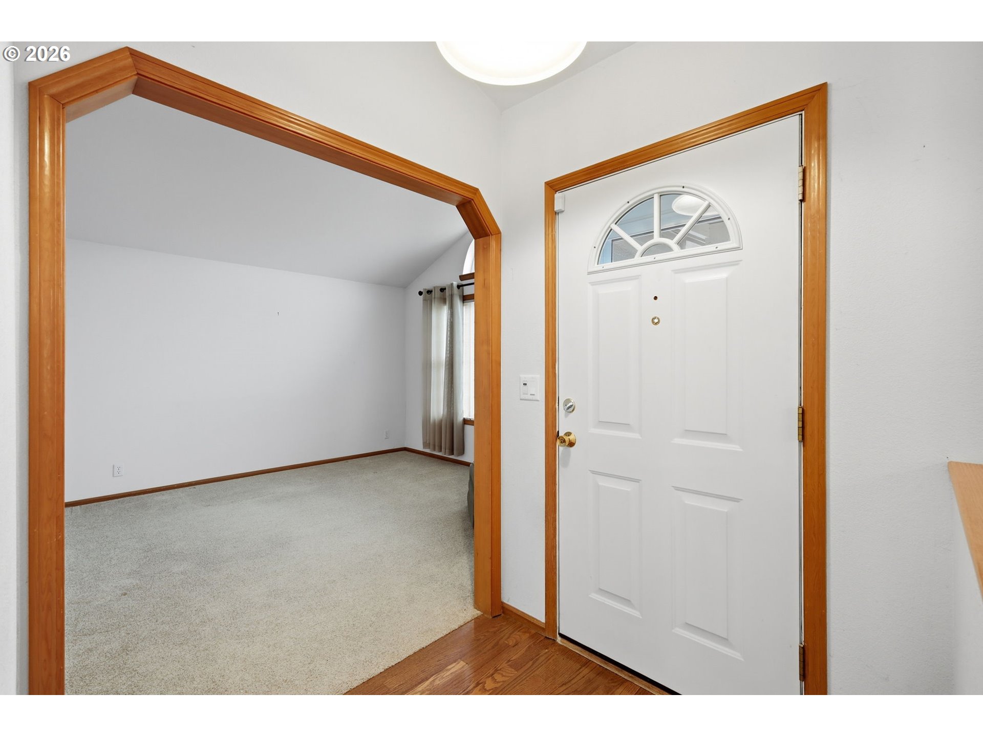 2337 Loch Drive Springfield, OR 97477 - Photo 3 of 35