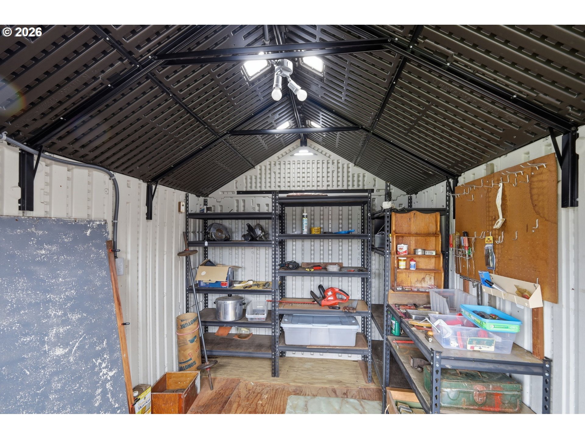 2337 Loch Drive Springfield, OR 97477 - Photo 34 of 35