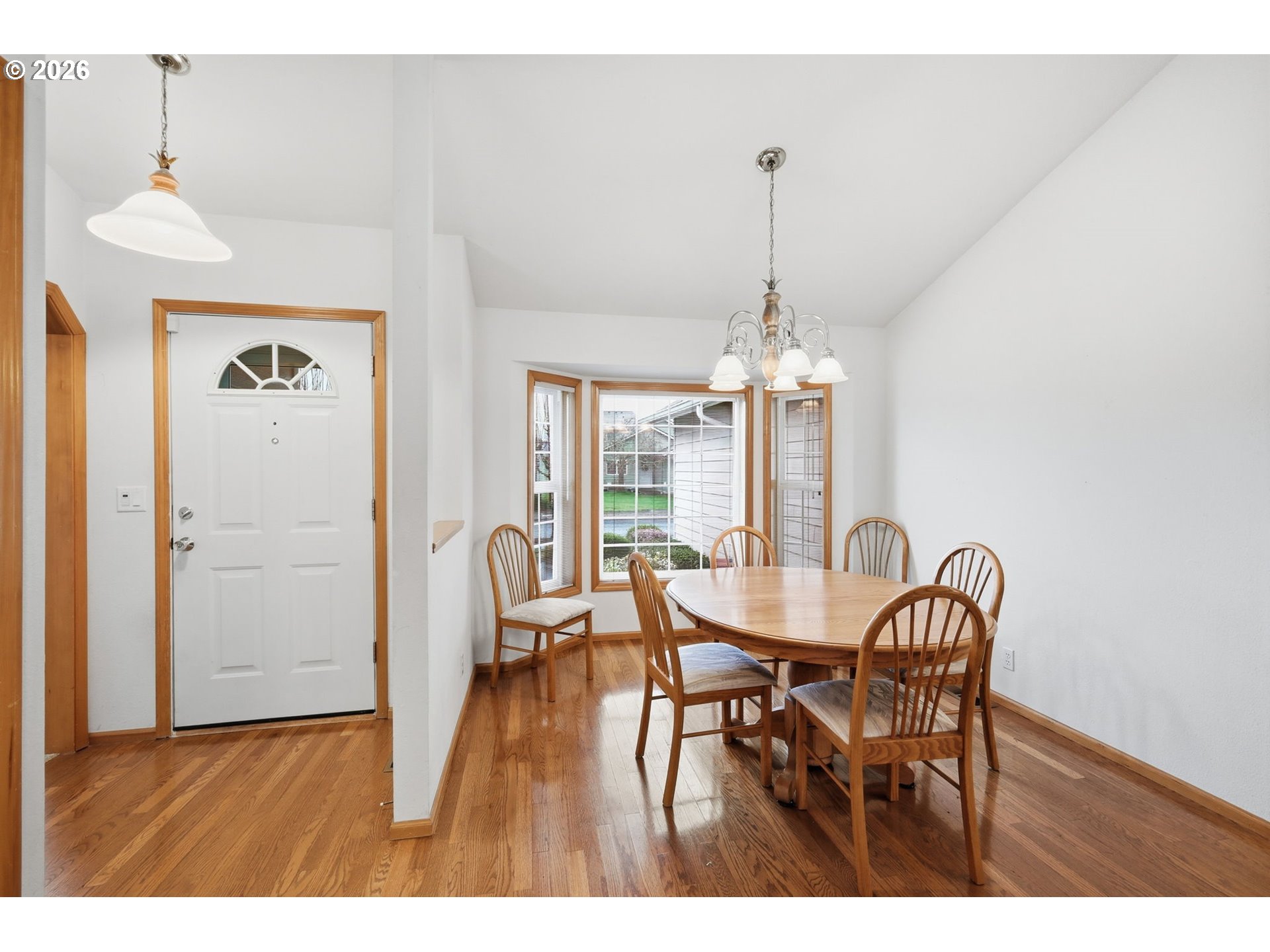 2337 Loch Drive Springfield, OR 97477 - Photo 6 of 35