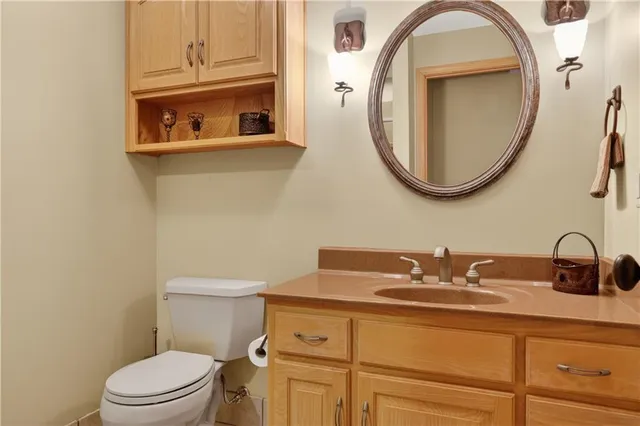 $460,000 | 5008 Northwest 87th Street, Kansas City, MO 64154