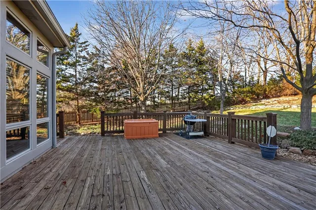 $460,000 | 5008 Northwest 87th Street, Kansas City, MO 64154