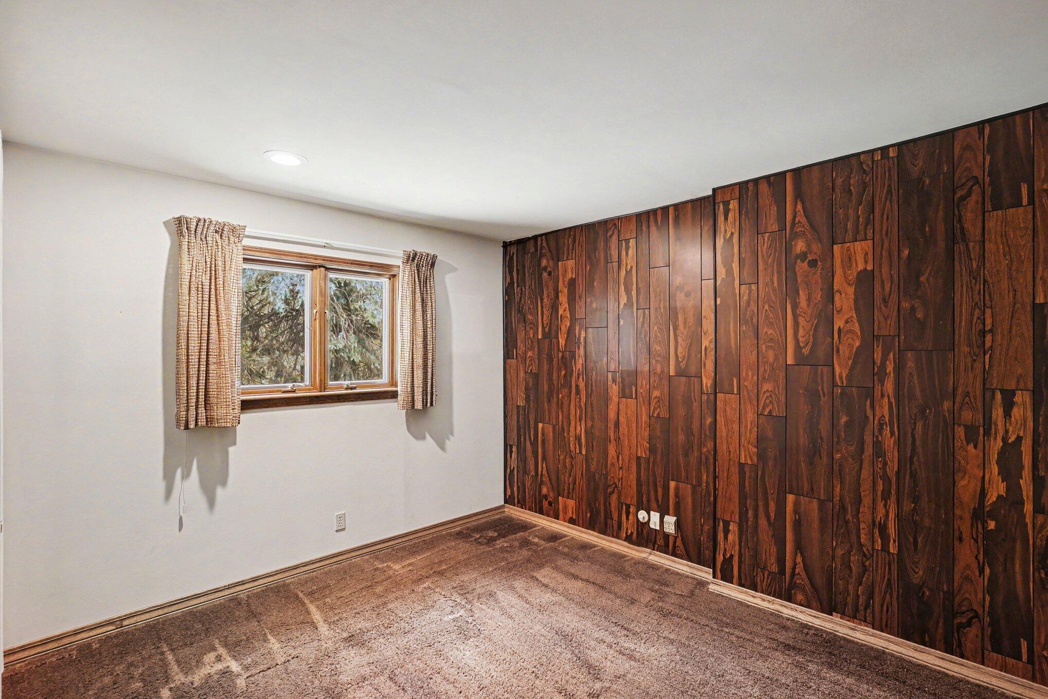 13650 Spencer Road Milford, MI 48380 - Photo 16 of 38 016_file_1625