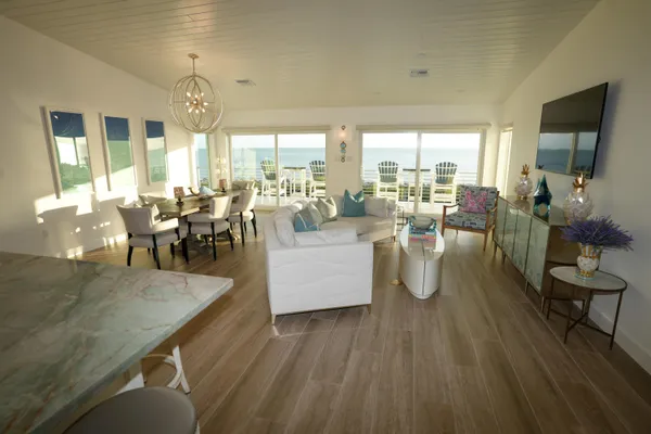 $3,625,000 | 224 West Seaview Circle, Marathon, FL 33050