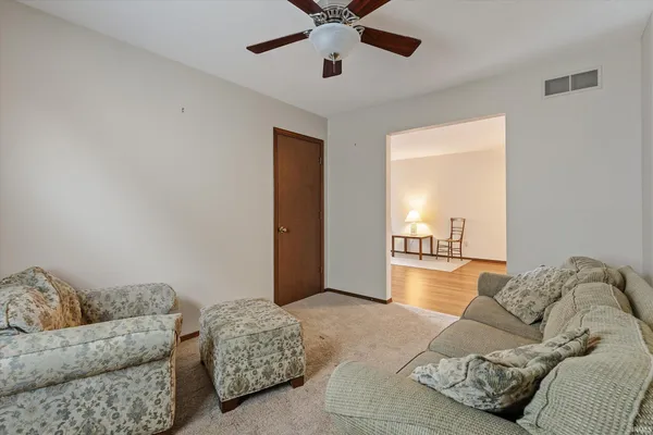 $219,900 | 2022 Poppy Court, Mishawaka, IN 46544