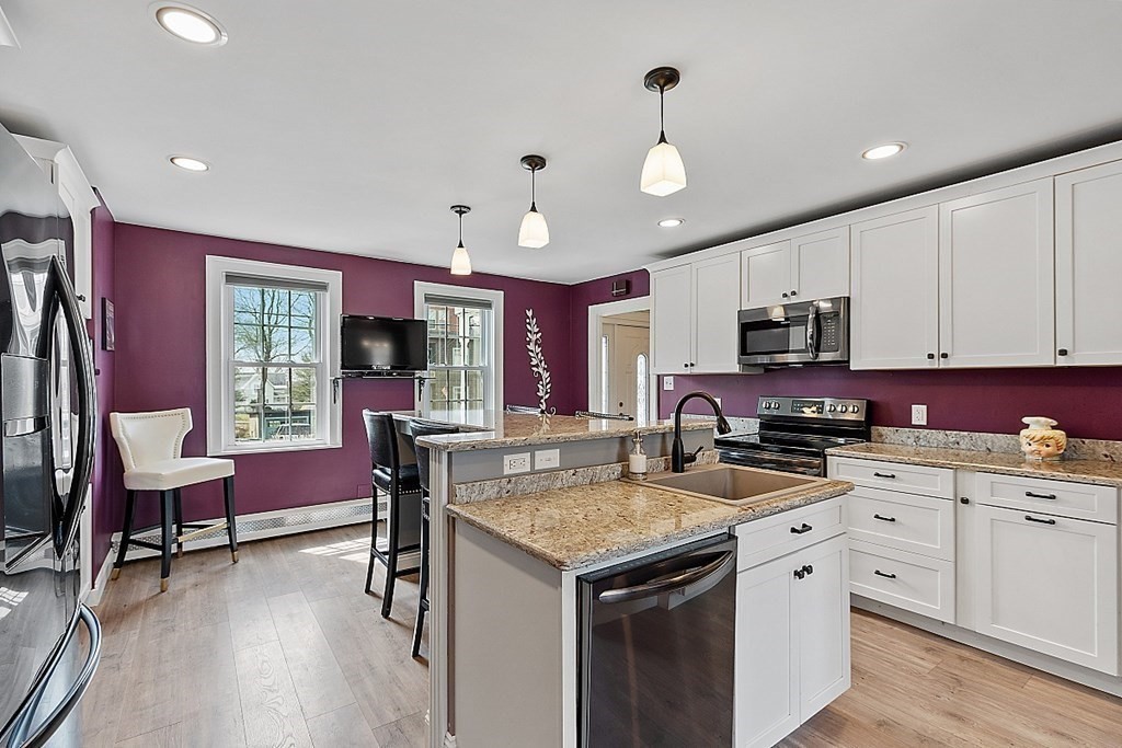 42 Cherry Street Gardner, MA 01440 - Photo 15 of 42