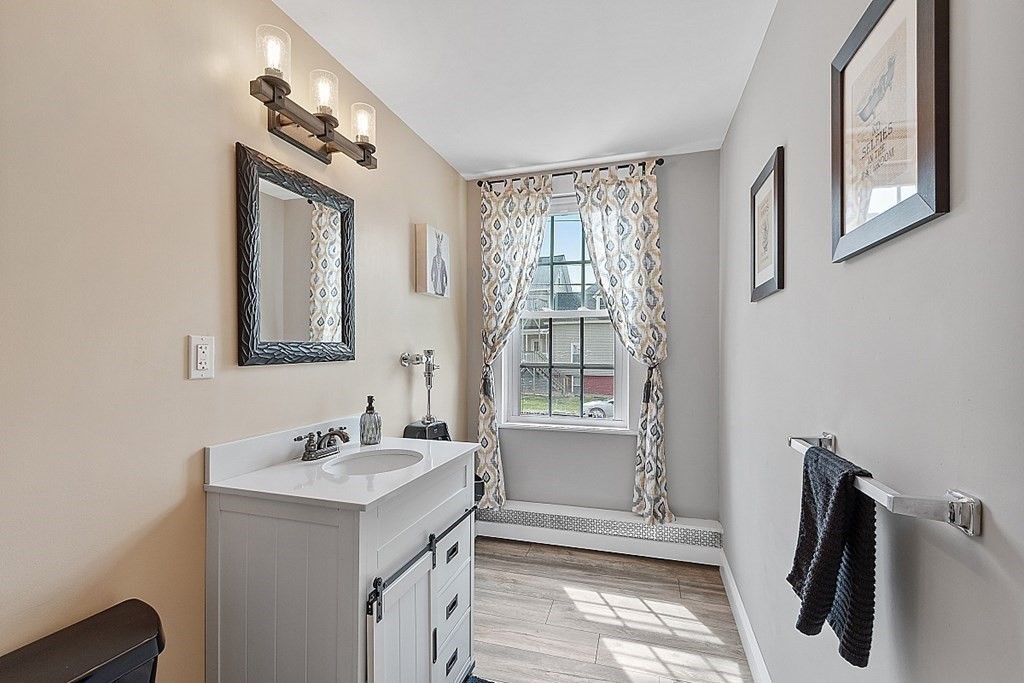 42 Cherry Street Gardner, MA 01440 - Photo 20 of 42