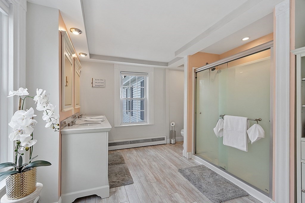 42 Cherry Street Gardner, MA 01440 - Photo 24 of 42