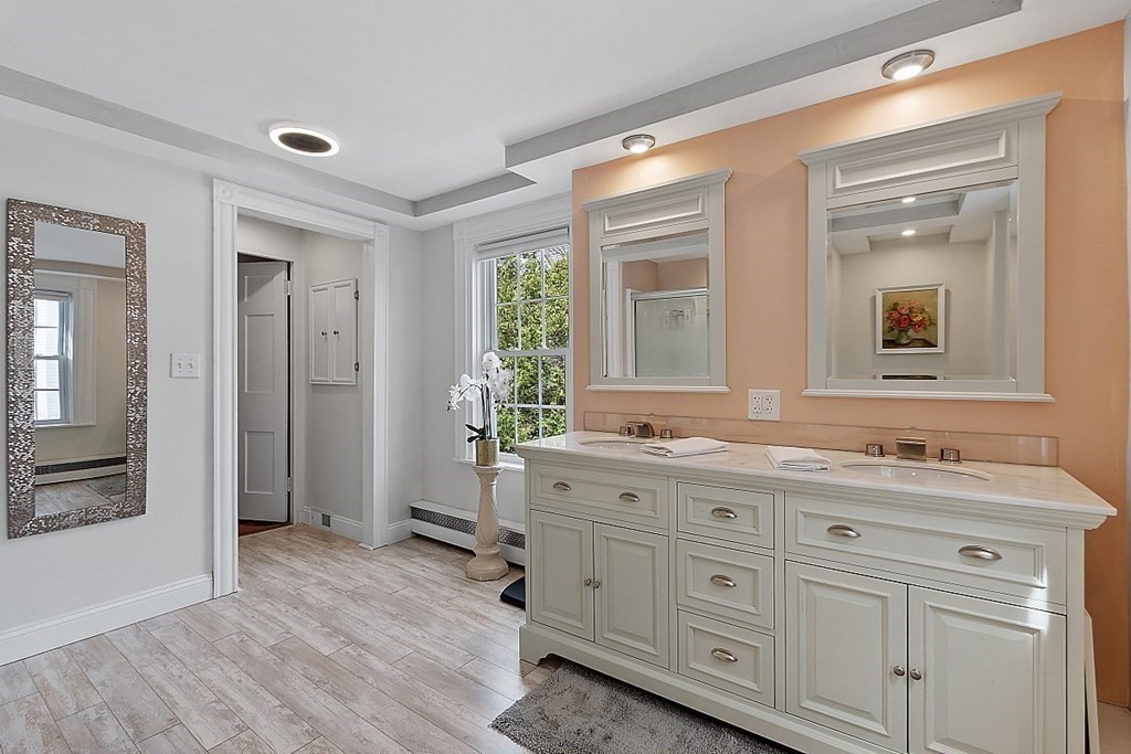 42 Cherry Street Gardner, MA 01440 - Photo 25 of 42