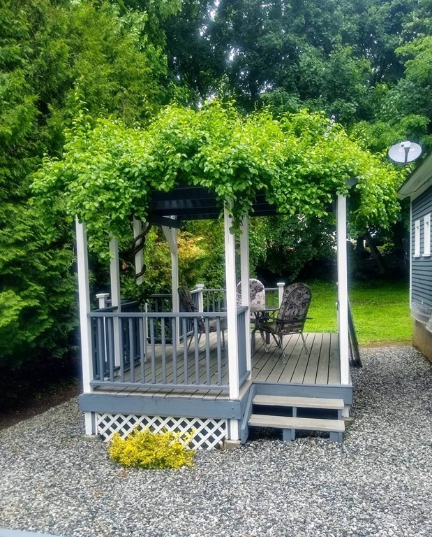 42 Cherry Street Gardner, MA 01440 - Photo 3 of 42