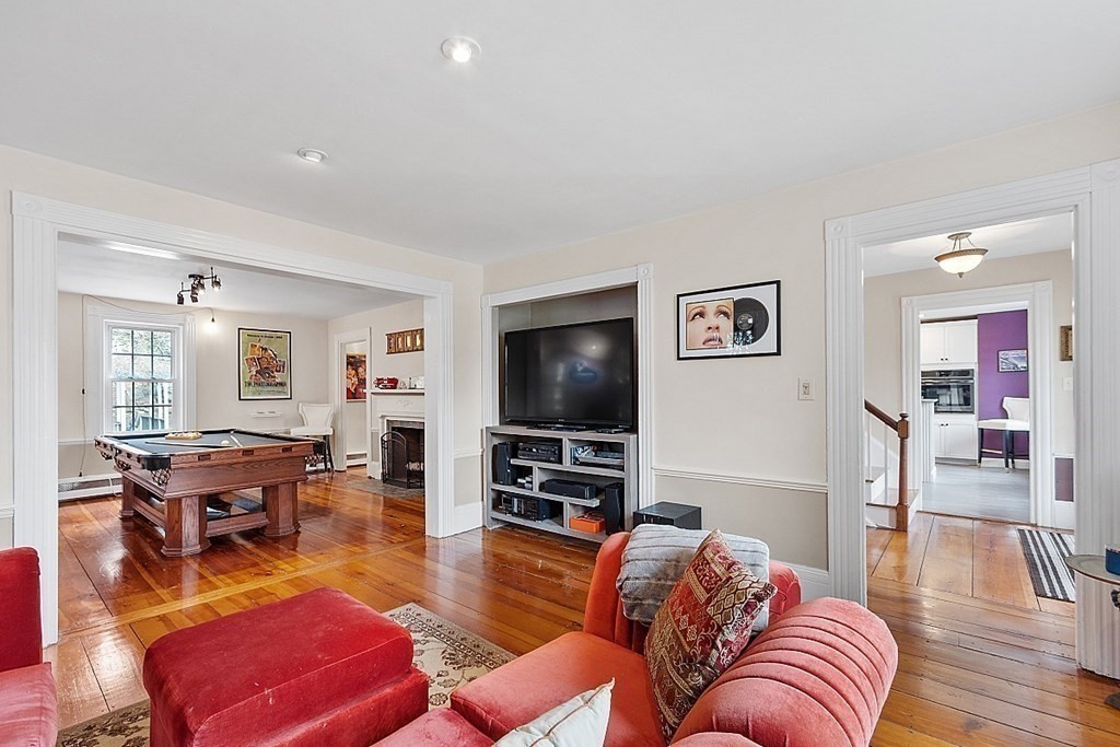 42 Cherry Street Gardner, MA 01440 - Photo 10 of 42