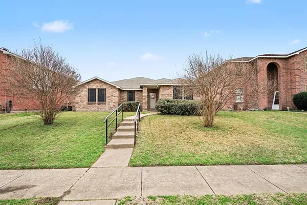 $280,000 | 1214 April Showers Lane, Lancaster, TX 75134