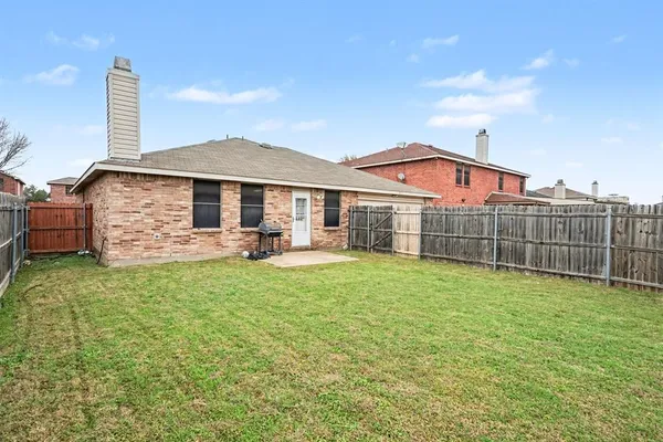 $280,000 | 1214 April Showers Lane, Lancaster, TX 75134