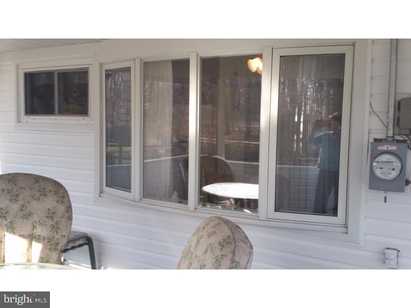 19 Long Loop Road Levittown, PA 19056 - Photo 22 of 25 Gallery Image 22