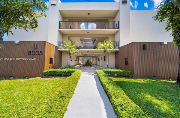 $2,350 | 8005 Southwest 107th Avenue, Unit 317, Miami, FL 33173