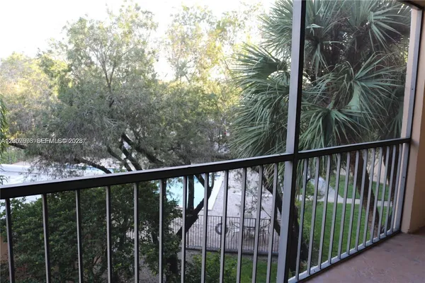 $2,350 | 8005 Southwest 107th Avenue, Unit 317, Miami, FL 33173