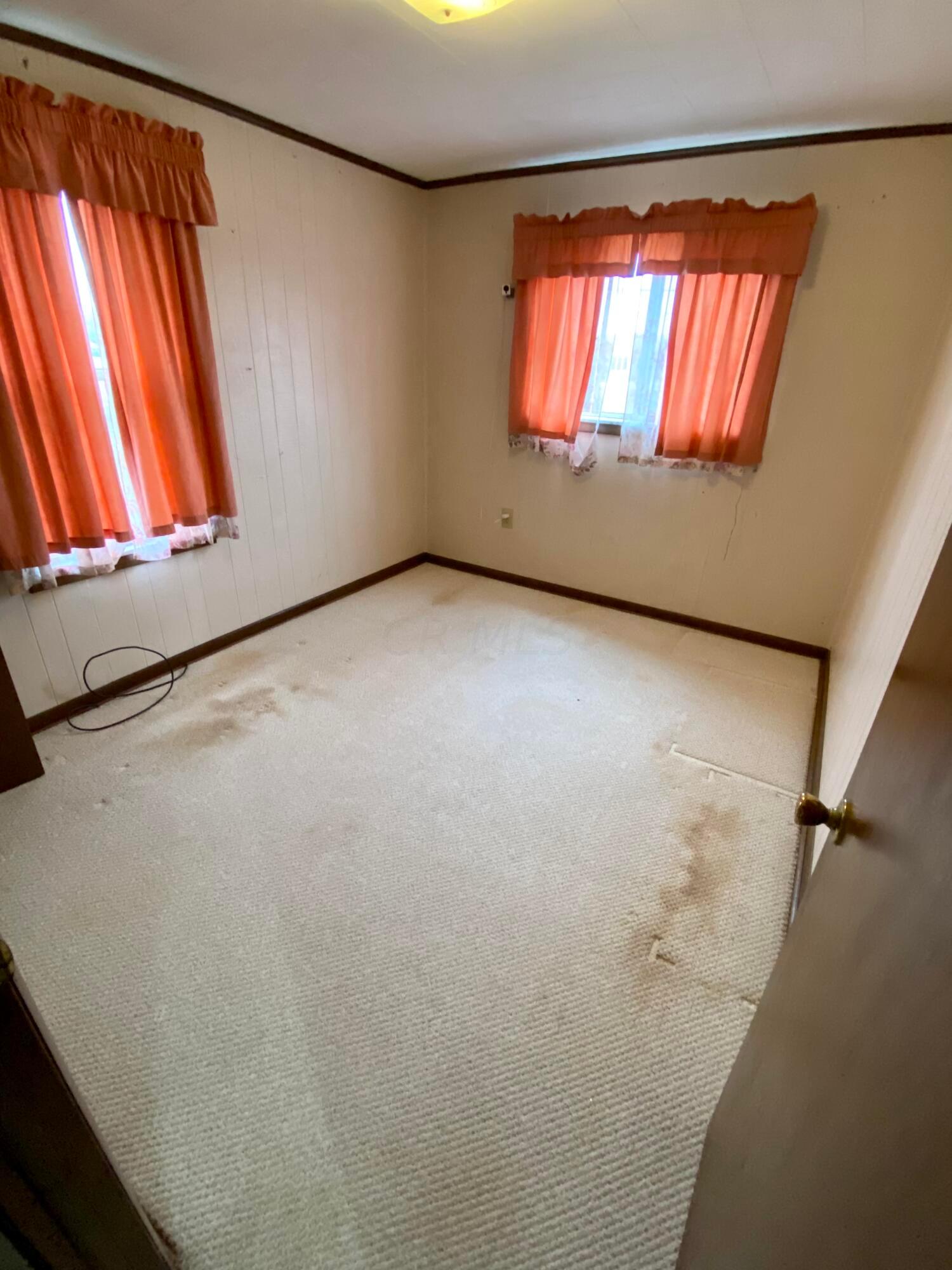 4461 Haughn Road Grove City, OH 43123 - Photo 13 of 15 C92CDB6F-CCE1-4635-9F77-52EA03669813