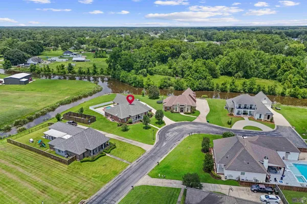 $625,000 | 11177 Toria Lane, St. Amant, LA 70774