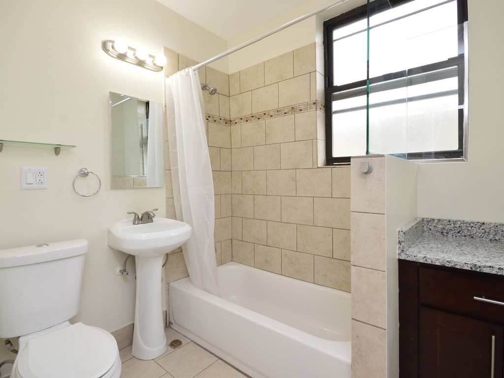 4208 North Pulaski Road, Unit 3W Chicago, IL 60641 - Photo 16 of 16
