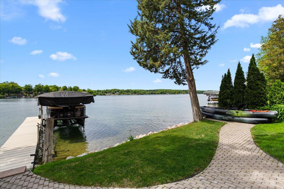 4763 Fontana Beach Road, Unit 4762 Polk, WI 53086 - Photo 5 of 100 Shoreline + Paver Path